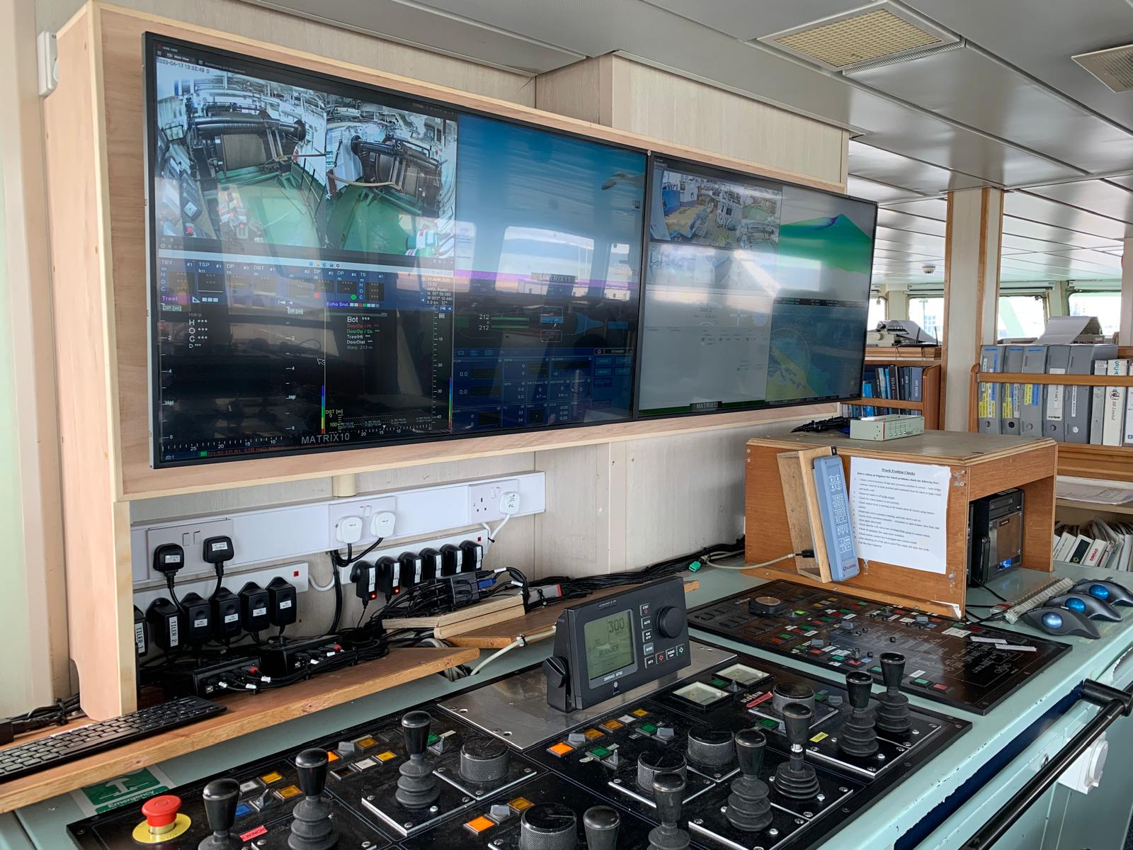 Features Multiviewers BRE4K